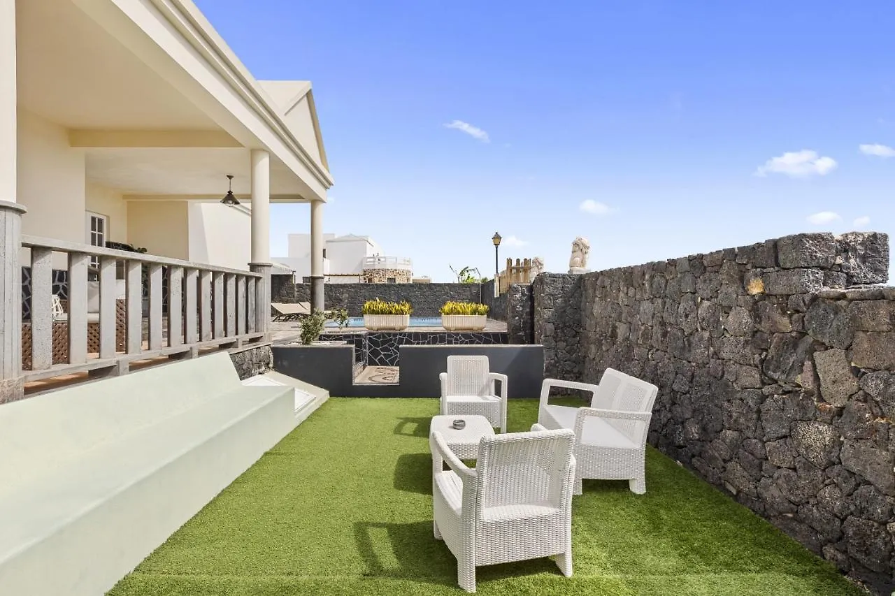 Villa Portugal - Vipvipvillas Tahiche 0*,  Spain